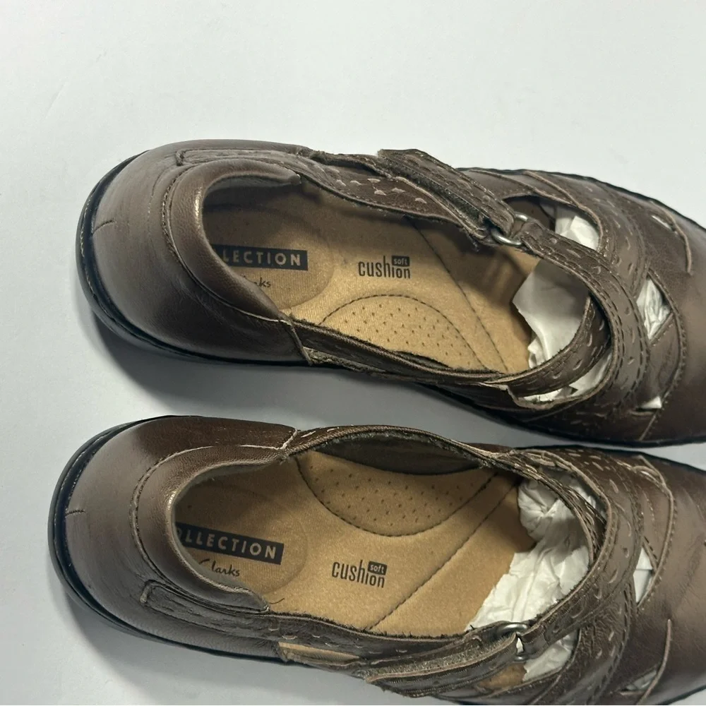 Collection B Women's Bronze Casual Shoes Clark’s size 7.5 pre owned